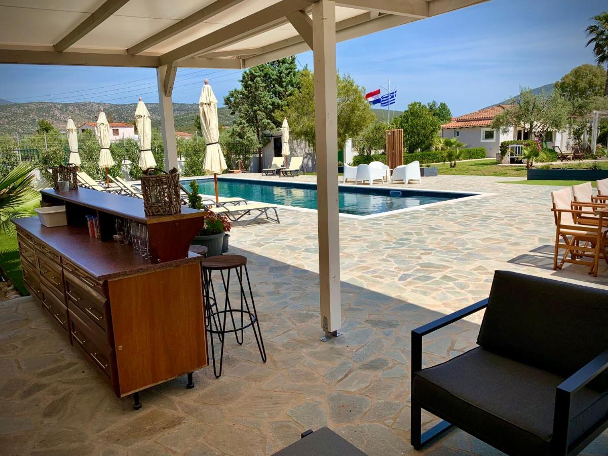 Villa Hylas Luxury Bed & Breakfast Kilada ภายนอก รูปภาพ