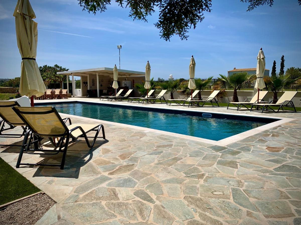 Villa Hylas Luxury Bed & Breakfast Kilada ภายนอก รูปภาพ