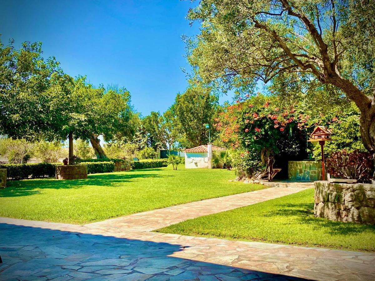 Villa Hylas Luxury Bed & Breakfast Kilada ภายนอก รูปภาพ
